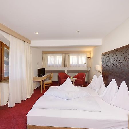 Hotel Tirol Ngoại thất bức ảnh